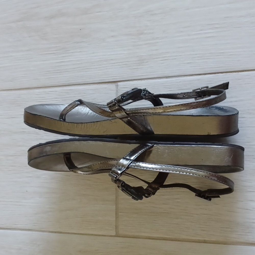 Tory Burch Sandals size 8 see description - Picture 9 of 9